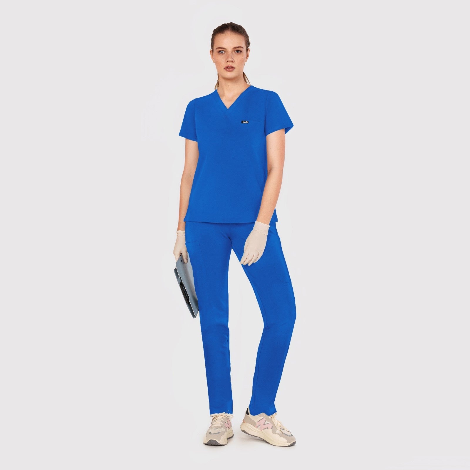 Sleek Eight-Pocket Slim Scrub Pant