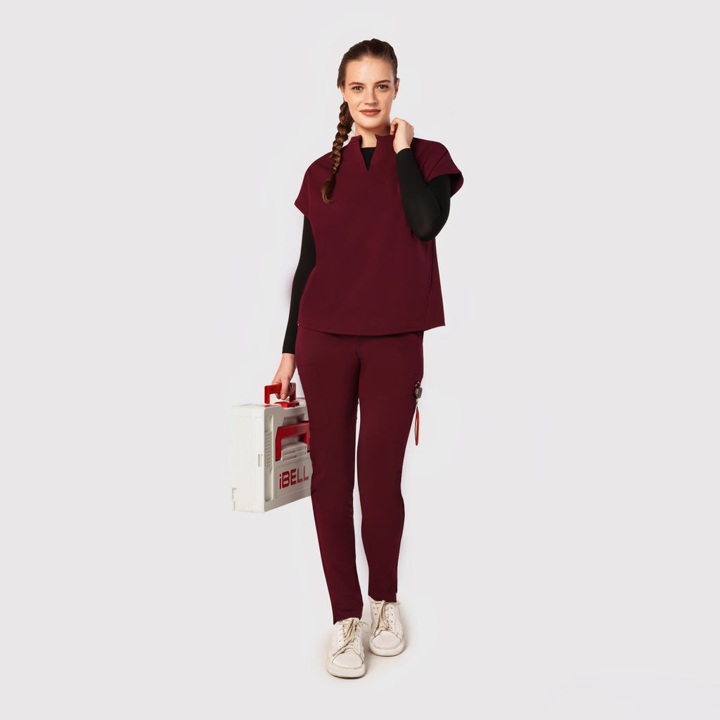 Sleek Eight-Pocket Slim Scrub Pant