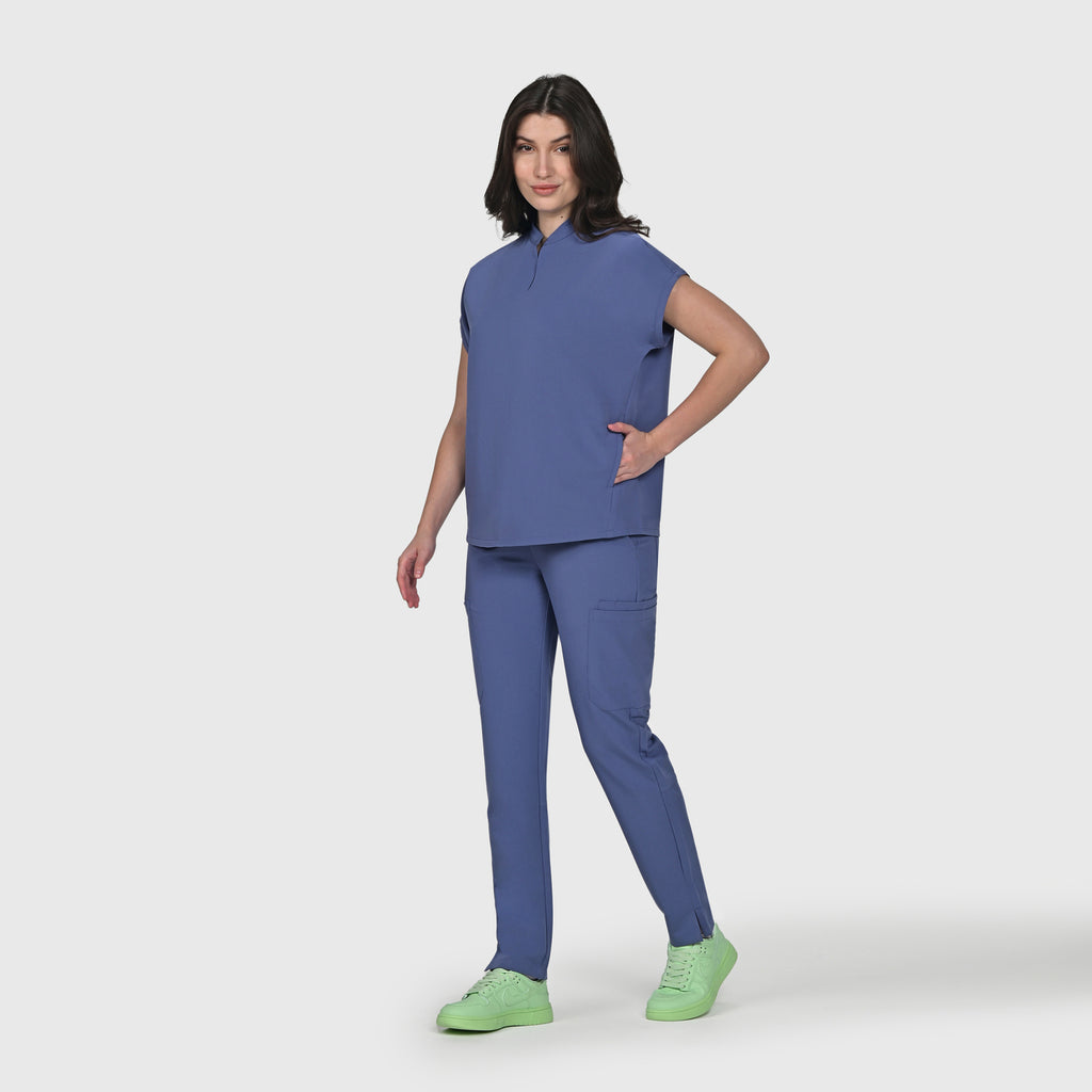 Sleek Eight-Pocket Slim Scrub Pant