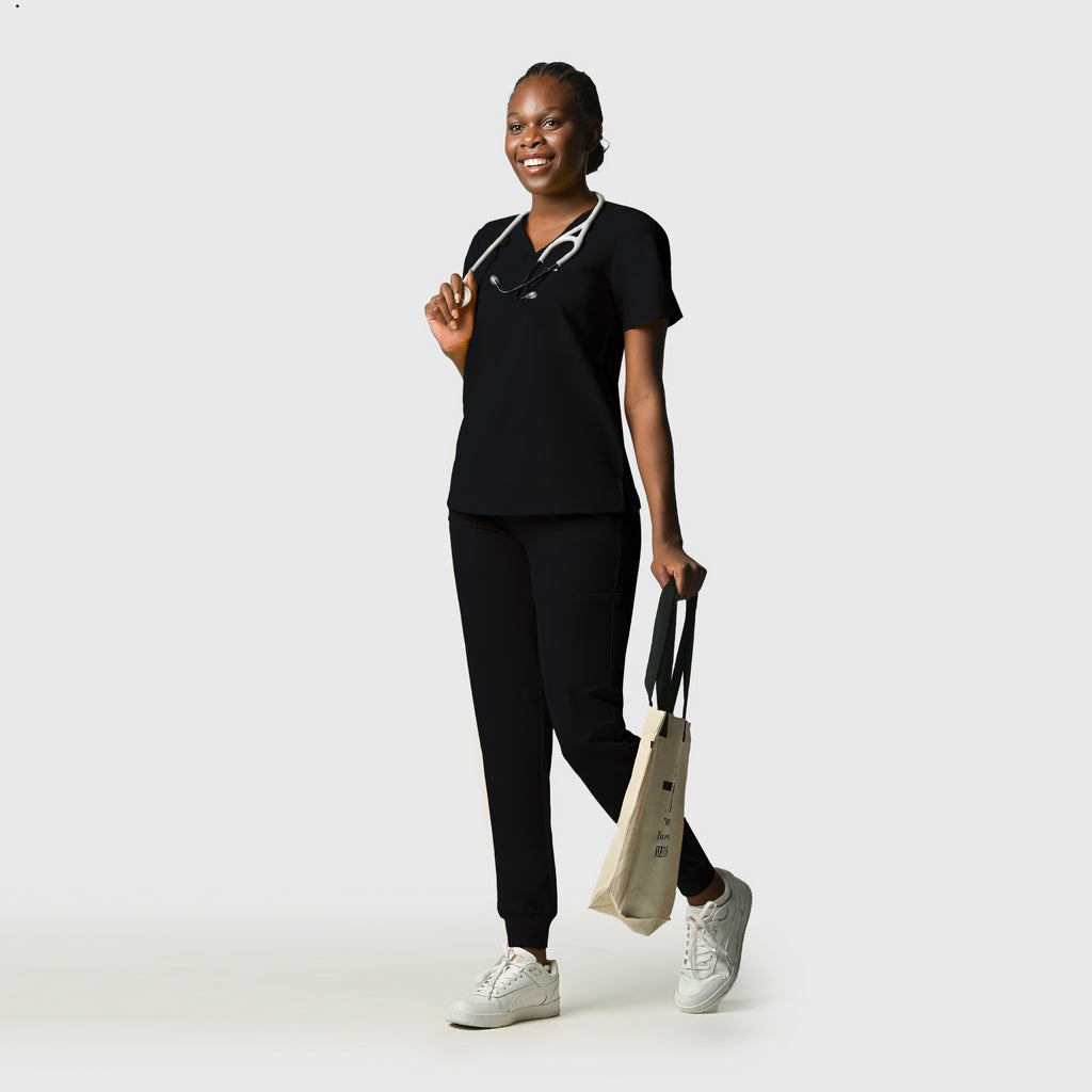 Zing Nine-Pocket Jogger Scrub Pant