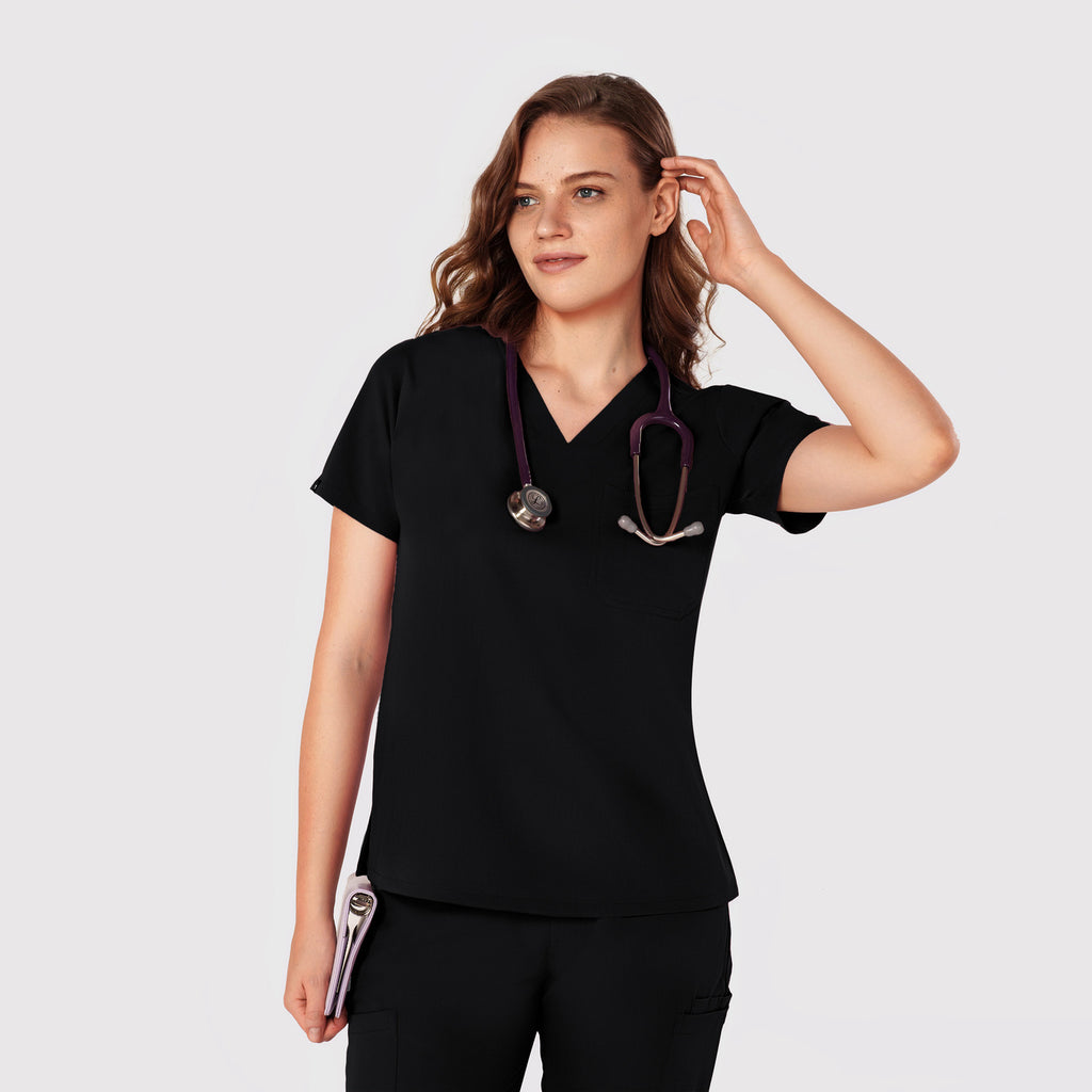 Seam Two-Pocket Scrub Top