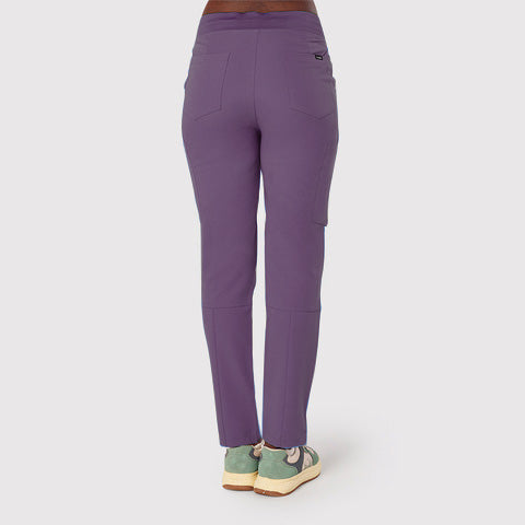 Sleek Eight-Pocket Slim Scrub Pant