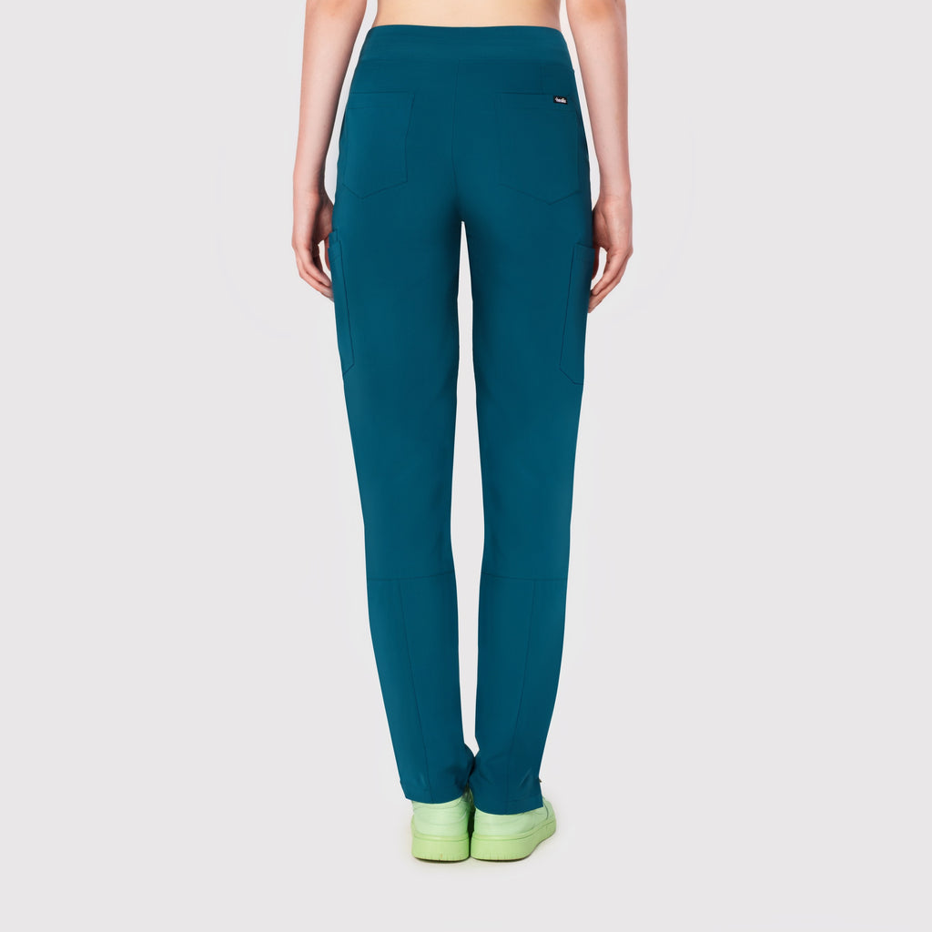 Sleek Eight-Pocket Slim Scrub Pant