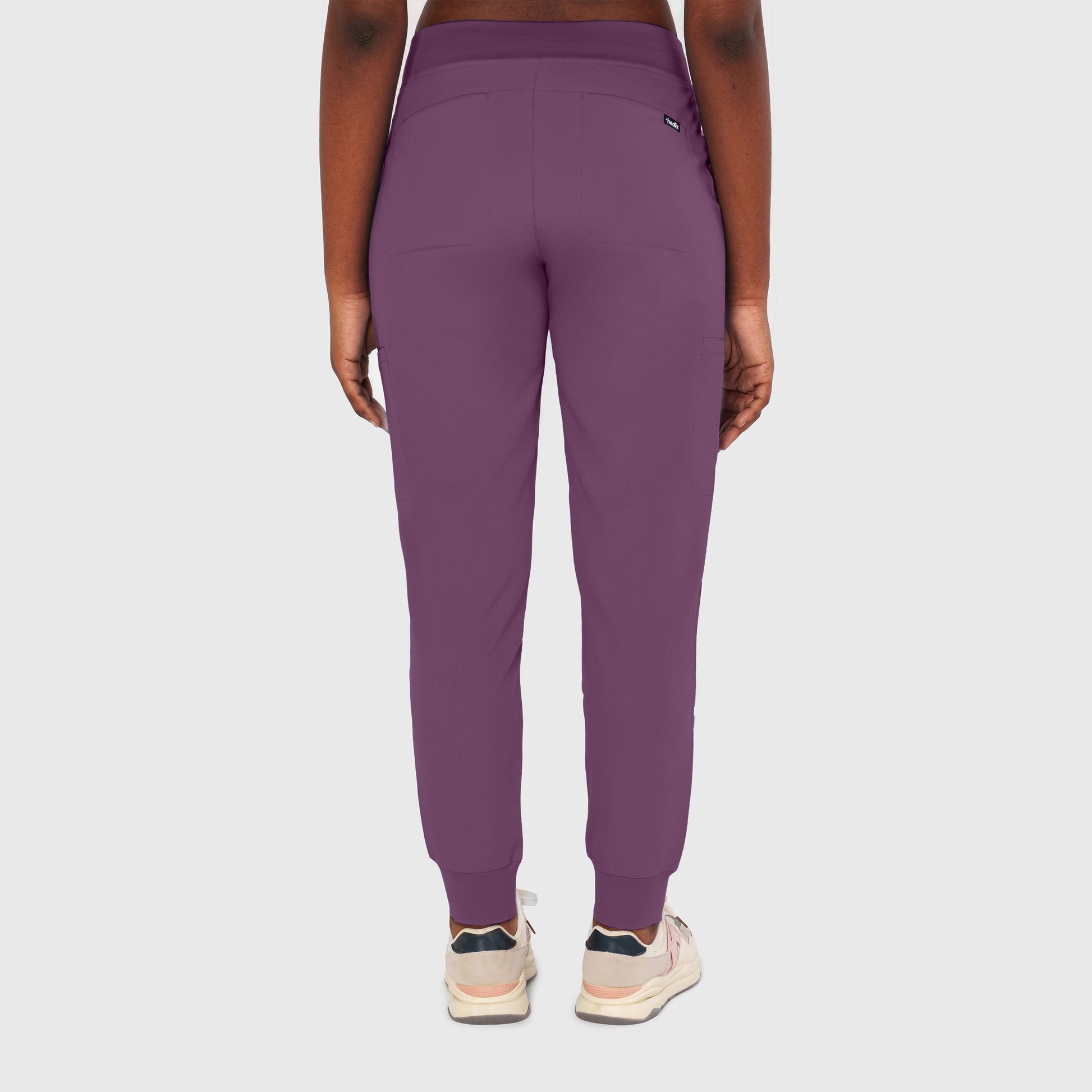Zing Nine-Pocket Jogger Scrub Pant