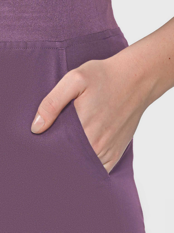 High Waisted Flex Nine-Pocket Jogger Scrub Pant
