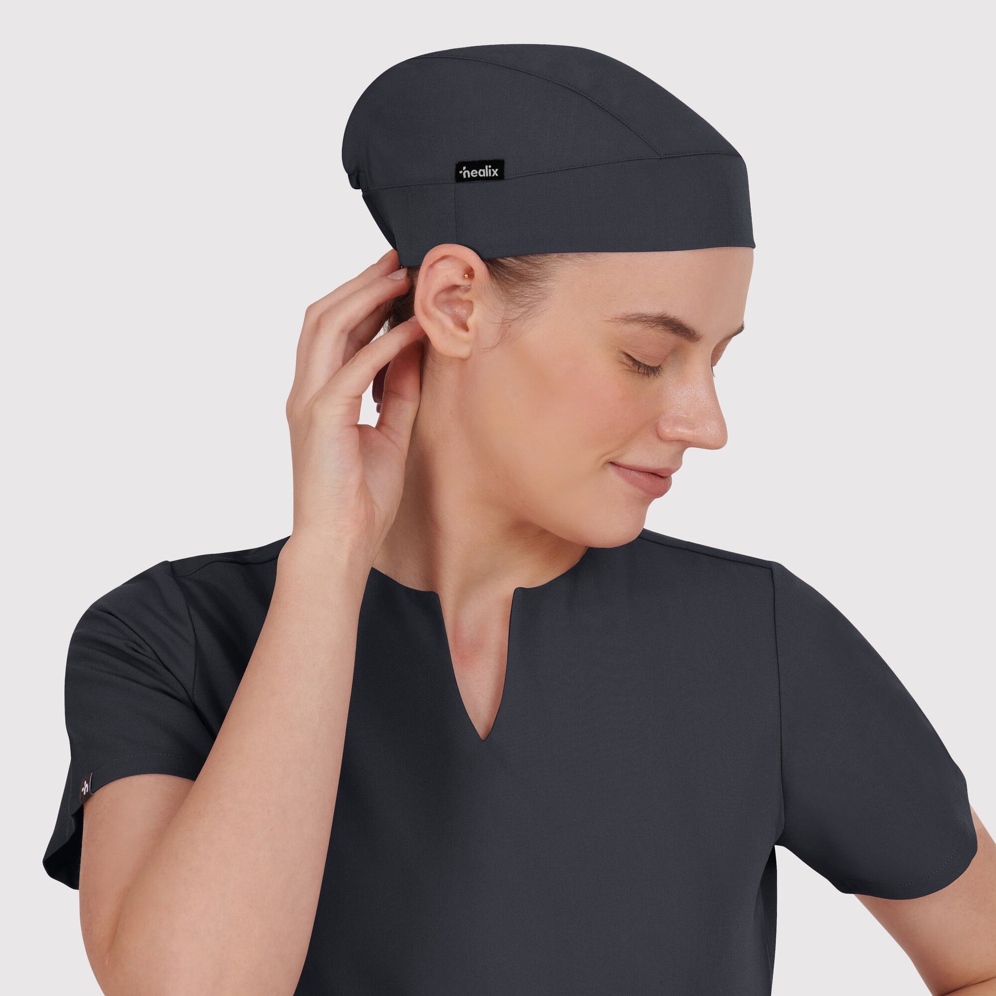 Seal Scrub Cap
