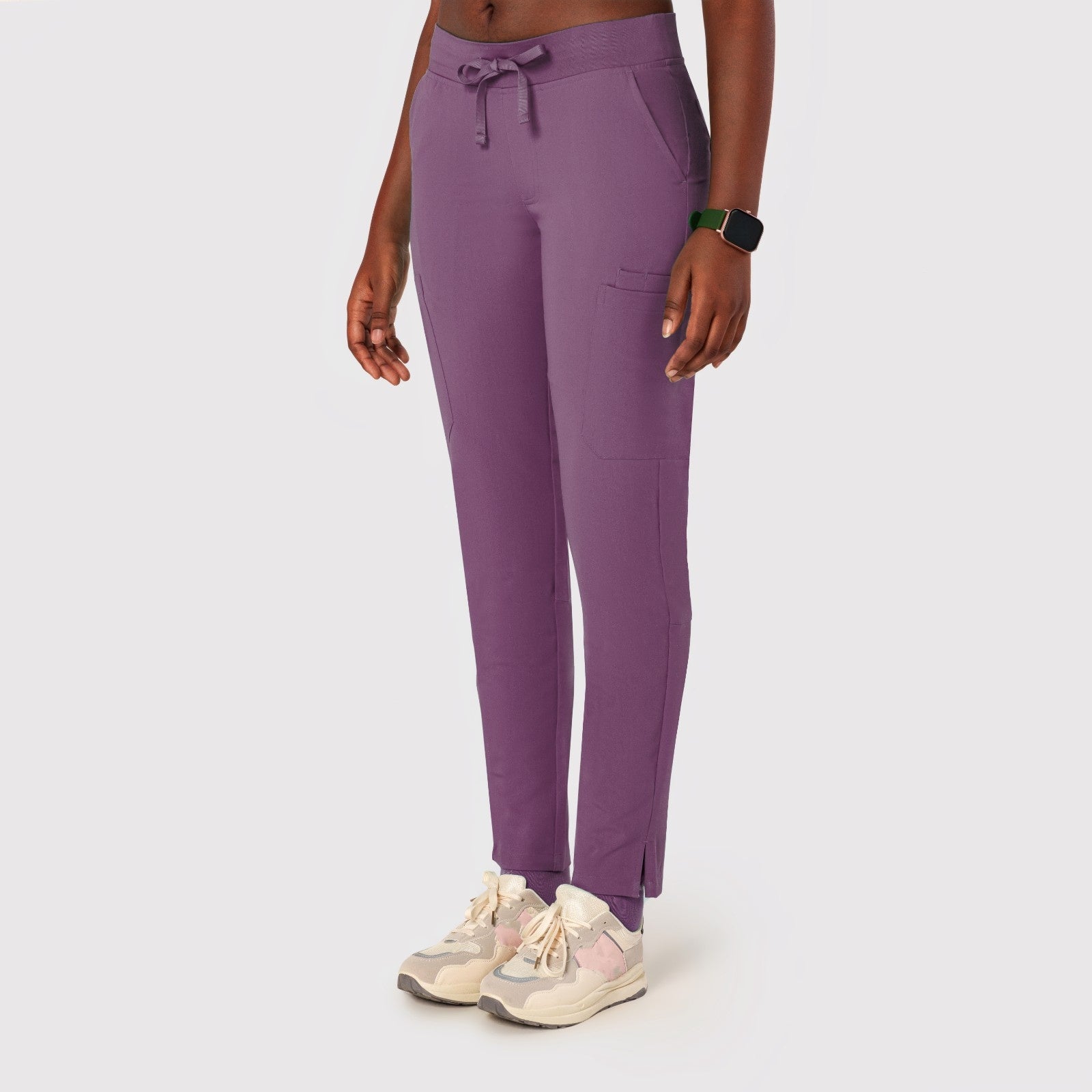 Sleek Eight-Pocket Slim Scrub Pant