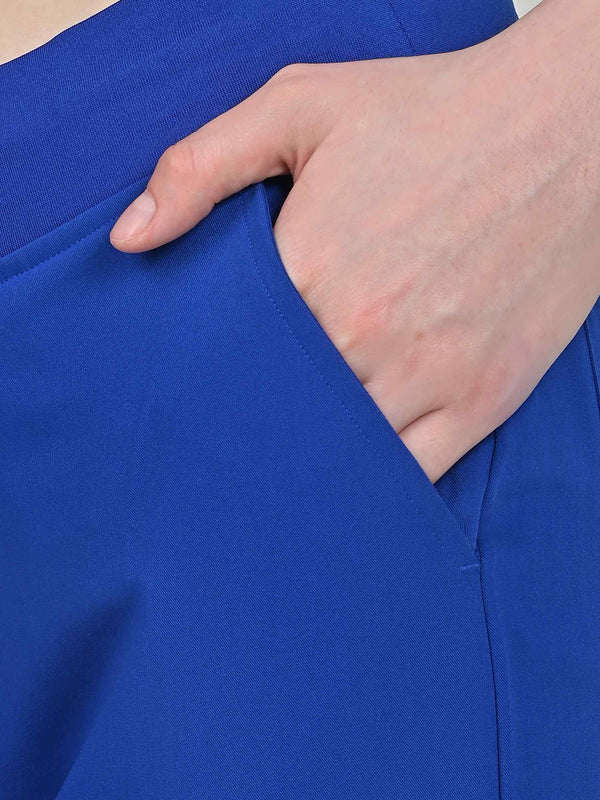 Sleek Eight-Pocket Slim Scrub Pant