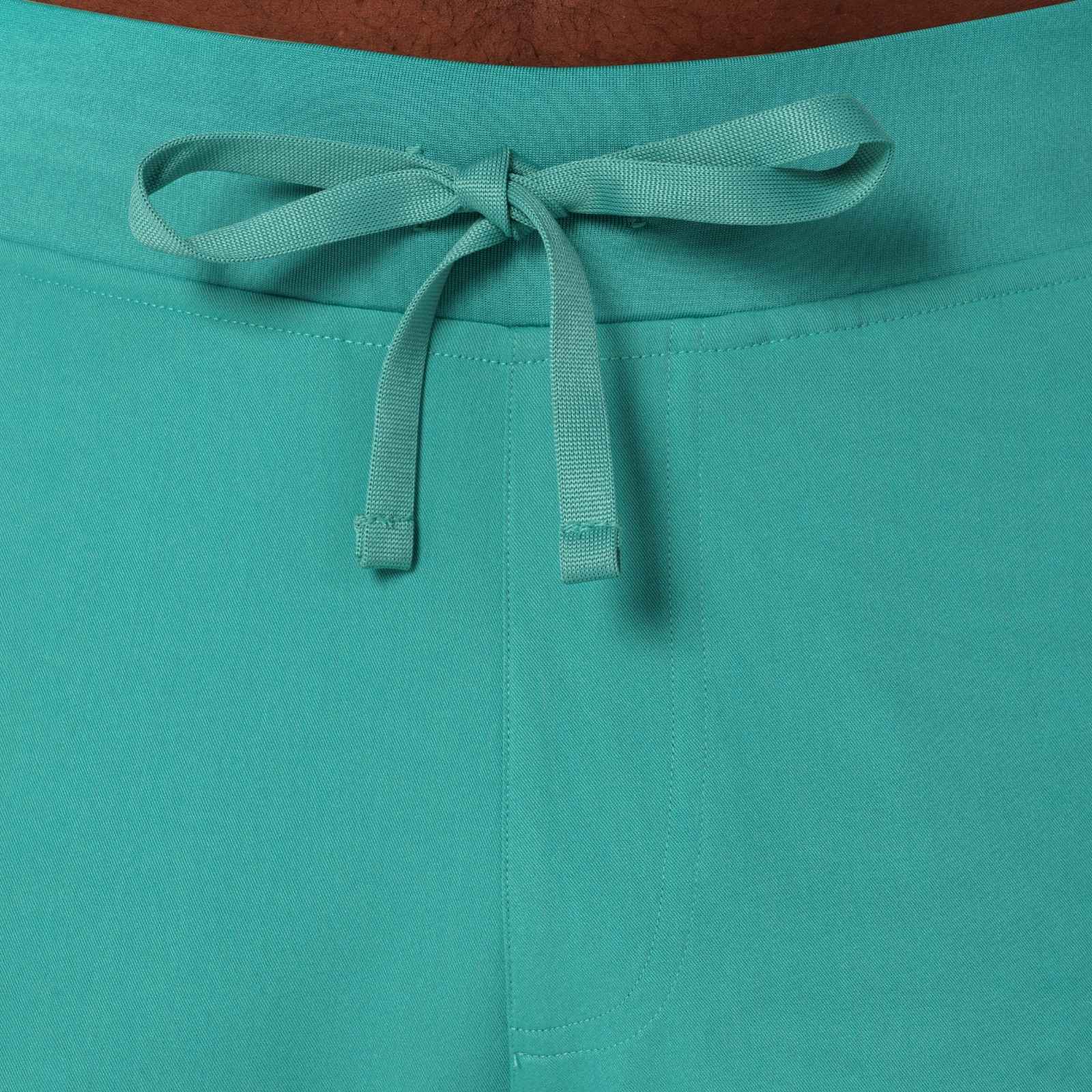 Sleek Eight-Pocket Slim Scrub Pant